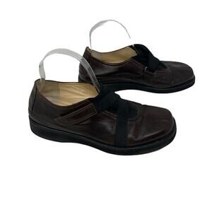 Thierry Rabotin Lena Vibram brown leather flat shoes 8.5